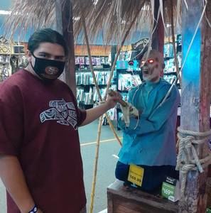 Meet your Posher, Joseph